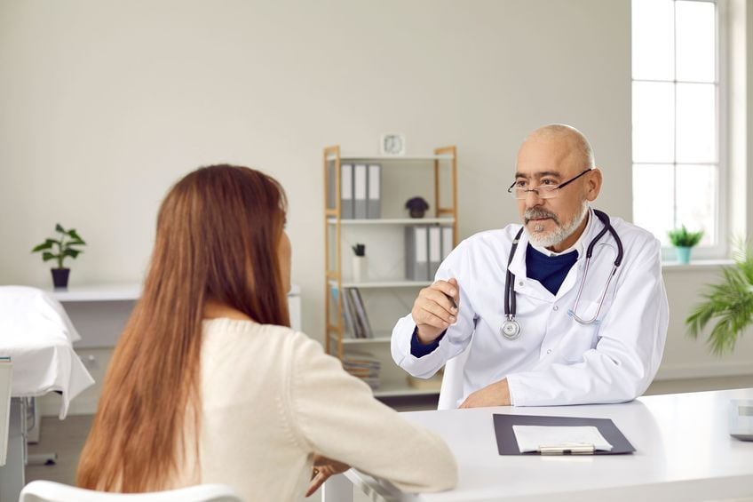 Mackinaw-Surgery-Center-Tackling-Severe-Abdominal-Pain-An-Upper-Endoscopy-For-A-Precise-Diagnosis