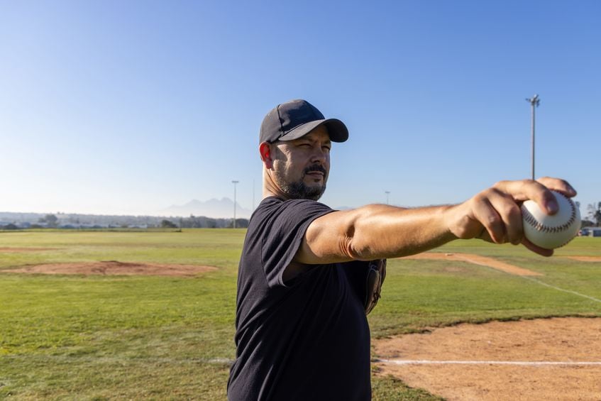 mackinaw-surgery-center-Getting-Back-In-The-Game-Rotator-Cuff-Repair-For-Pitchers