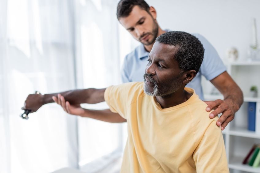 mackinaw-surgery-center-Shoulder-Injury-Comeback-The-Benefits-Of-Rotator-Cuff-Repair.